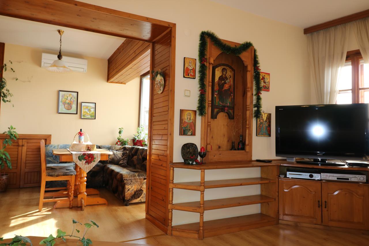 Guest House Divna Veliko Tarnovo Kültér fotó