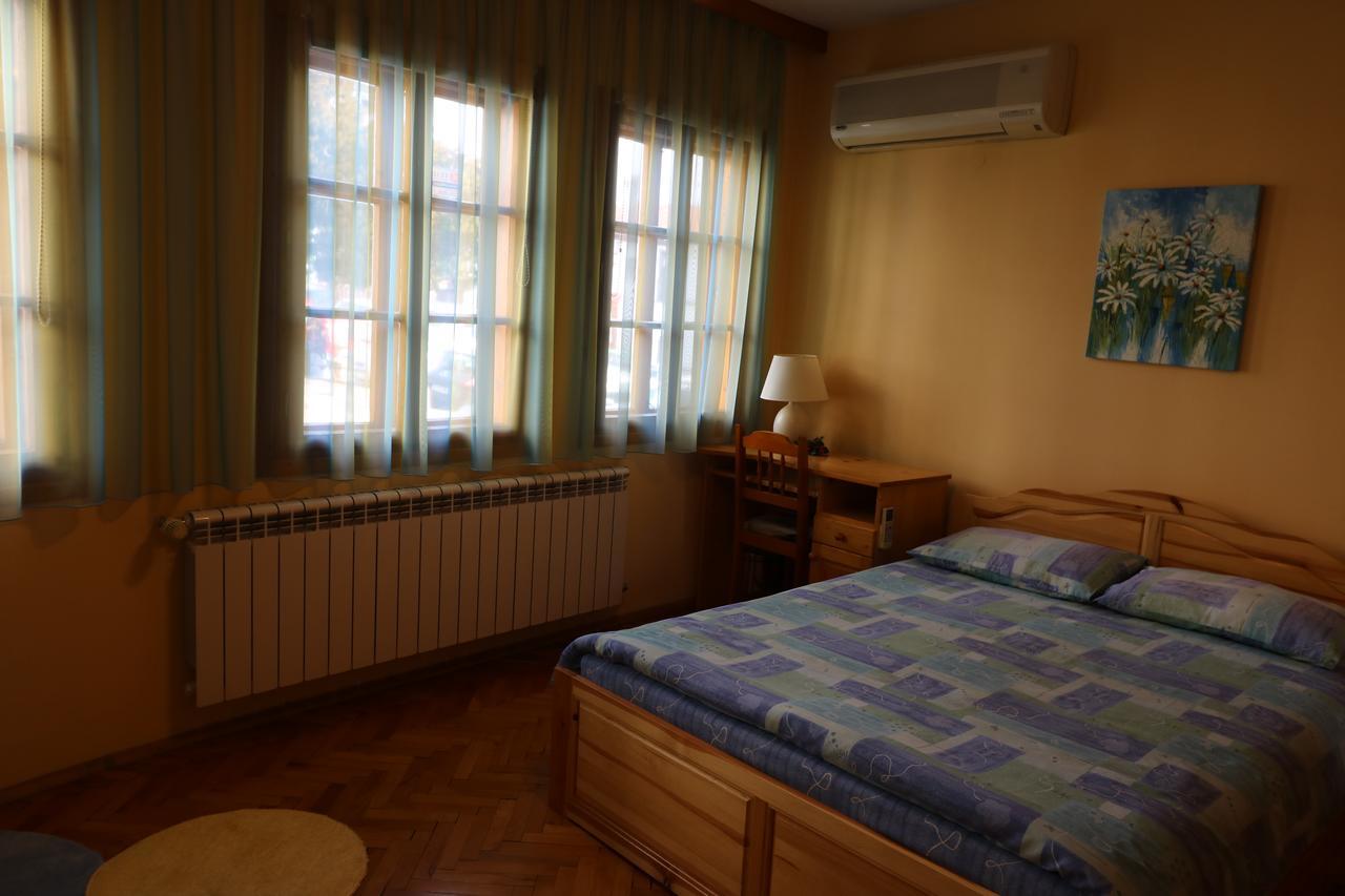 Guest House Divna Veliko Tarnovo Kültér fotó